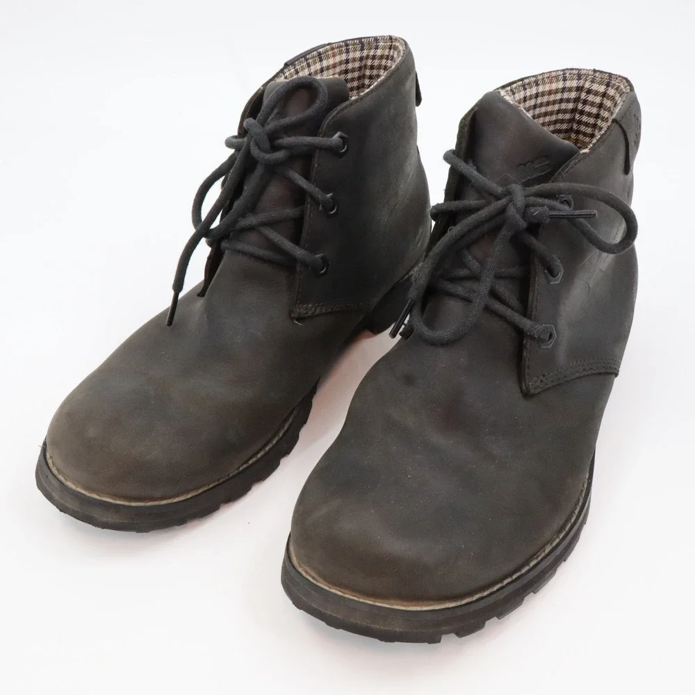 Columbia Chukka Boots Men 10.5 Dark Brown Leather Waterproof BM2861-010 Lug Sole